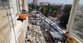 Демонтаж балкона Алапаевск, цена от 2972 руб.