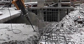 Демонтаж монолитного перекрытия в Алапаевске - Профессиональная разборка от 835 руб.