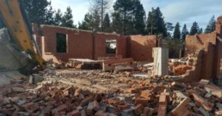 Демонтаж 1 этажного дома Алапаевск, цена от 1617 руб.