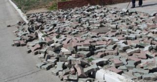 Демонтаж тротуарной плитки Алапаевск, цена от 2972 руб.